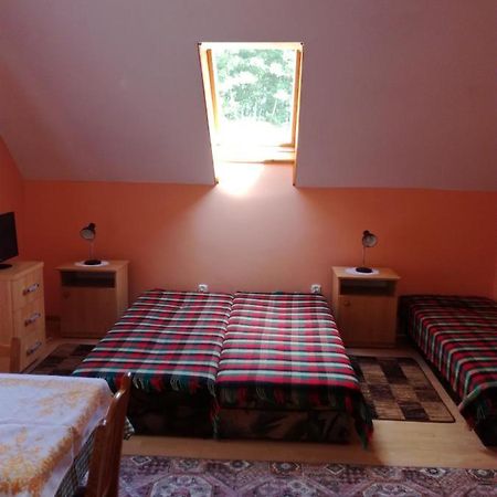 Pokoje Goscinne Magda Dabki Bagian luar foto