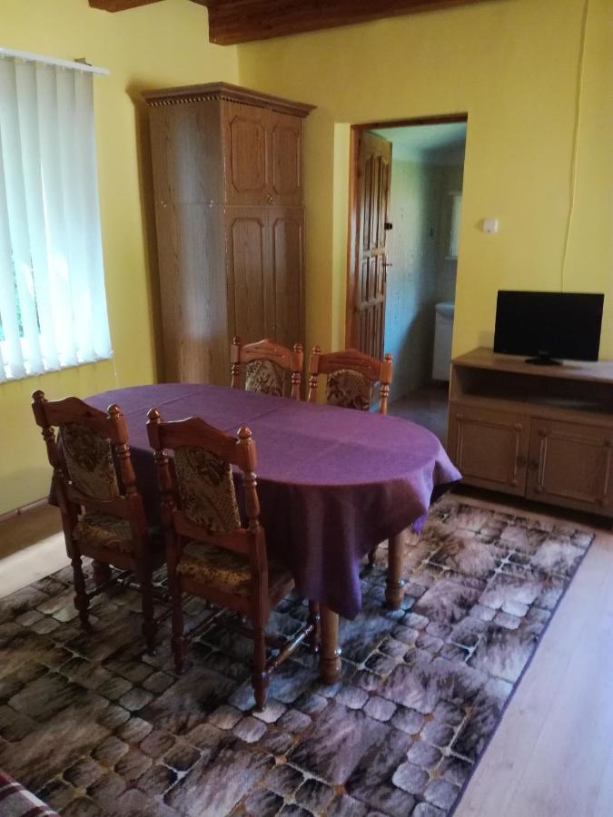 Pokoje Goscinne Magda Dabki Bagian luar foto